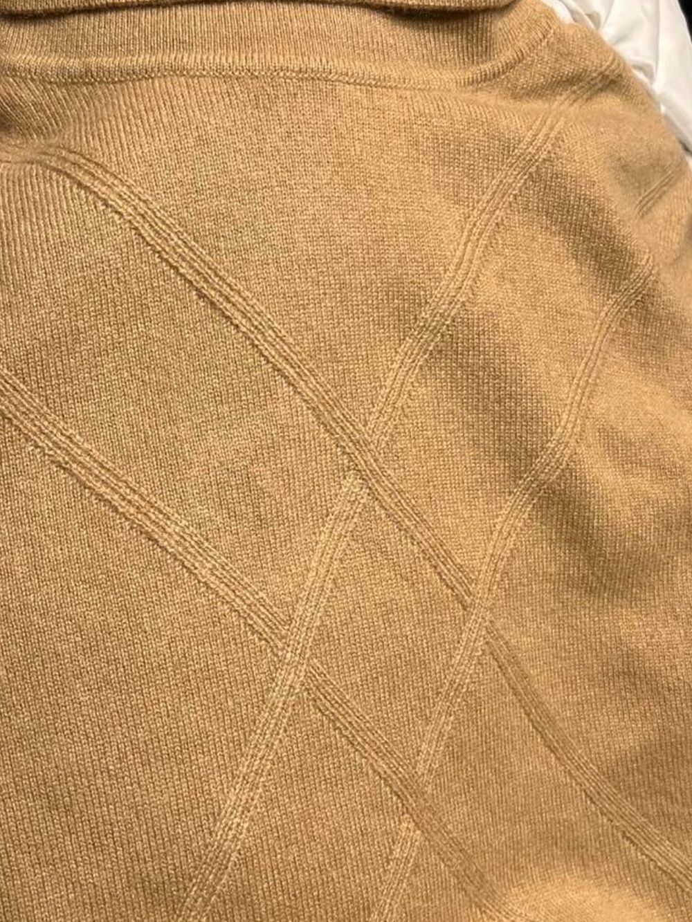 Classiques Entier 100 % cashmere Turtleneck Sweater - Picture 3 of 5